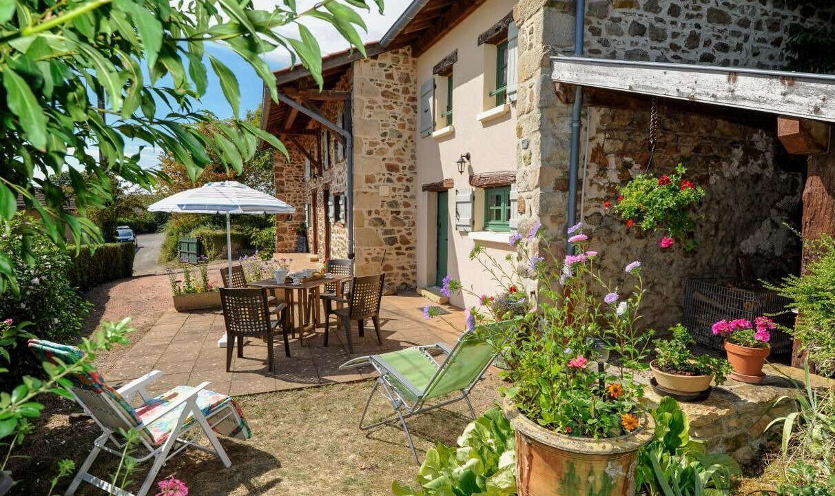 Photo of Outdoor in Dompierre-les-Ormes