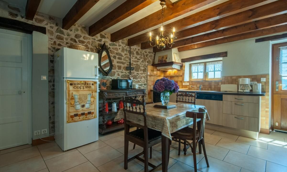 Photo of Kitchen in Dompierre-les-Ormes
