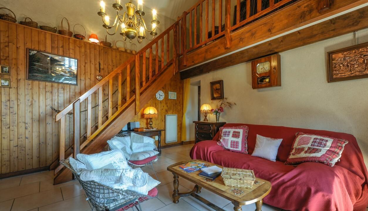 Photo of Livingroom in Dompierre-les-Ormes