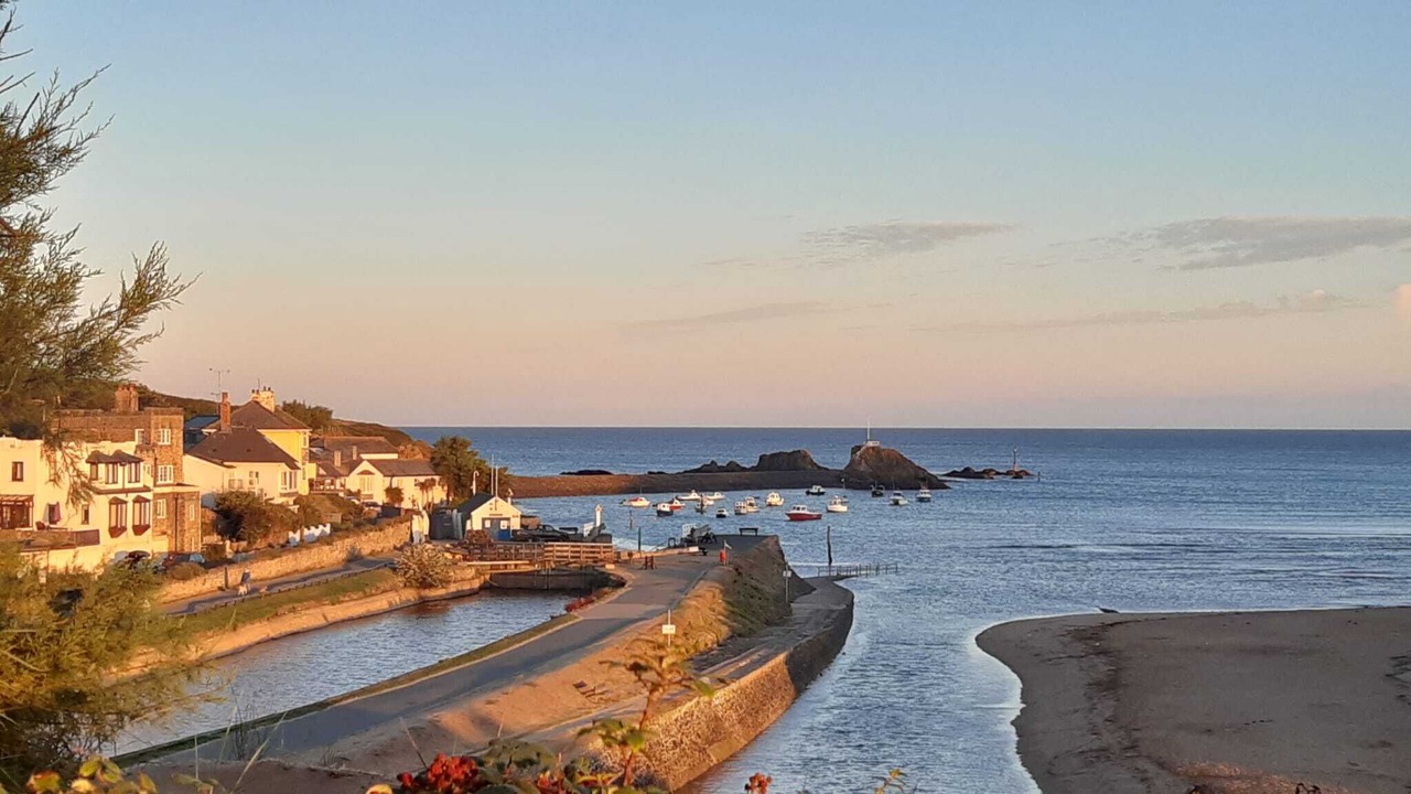 Photo of Others in Bude