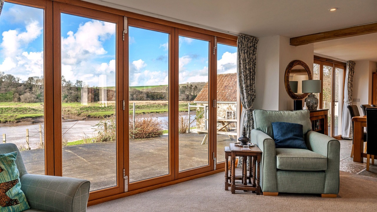 Photo of Livingroom in Westleigh