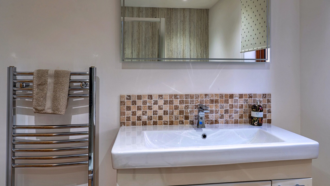 Photo of Bathroom in Westleigh