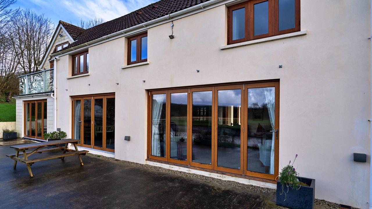 Photo of Outdoor in Westleigh