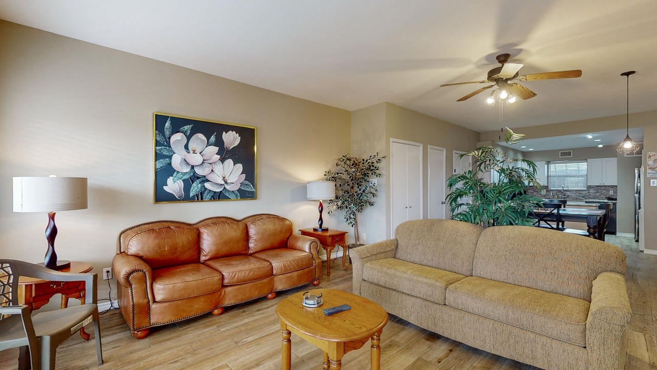 Photo of Livingroom in El Lago