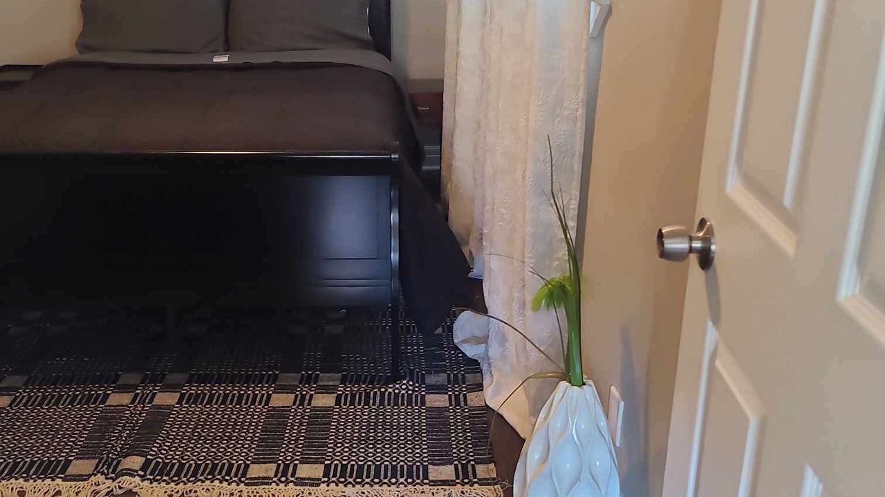 Photo of Bedroom in Groves