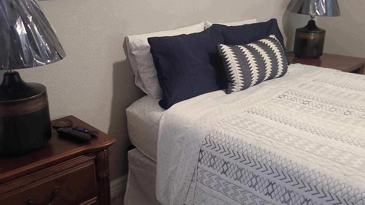 Photo of Bedroom in Groves