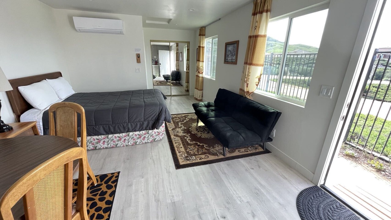 Photo of Bedroom in Riverside
