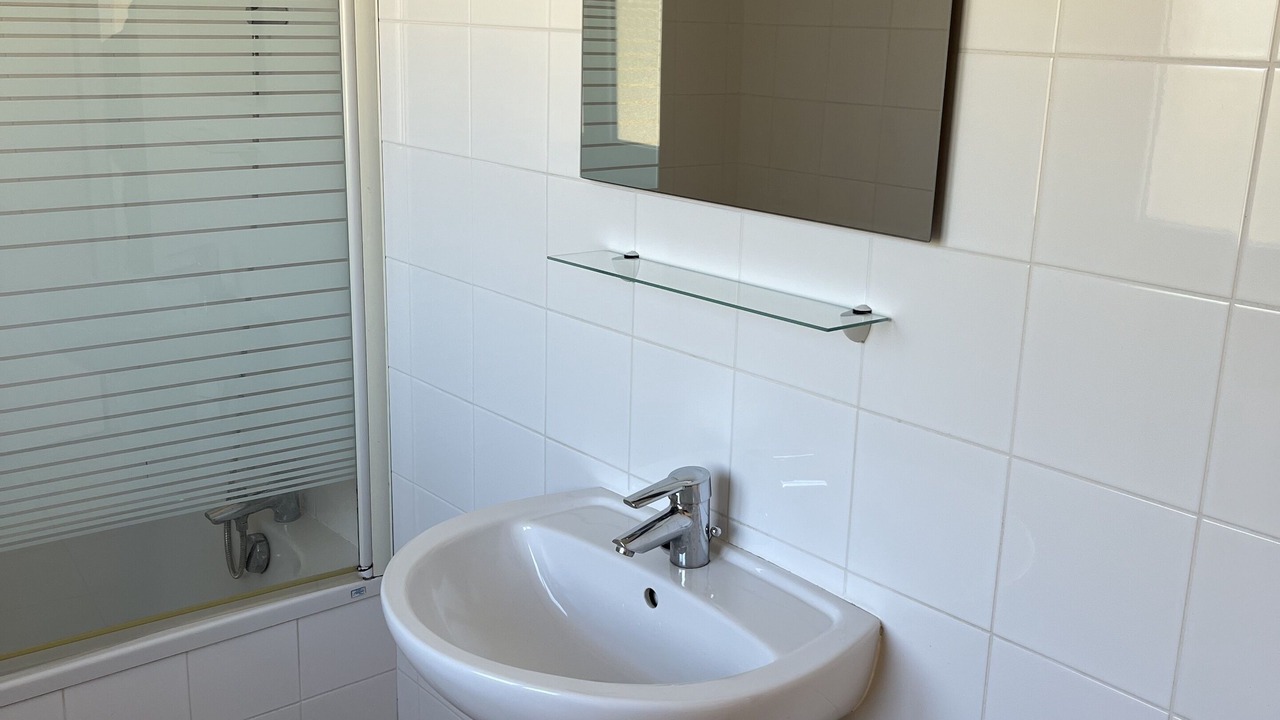 Photo of Bathroom in Cholet