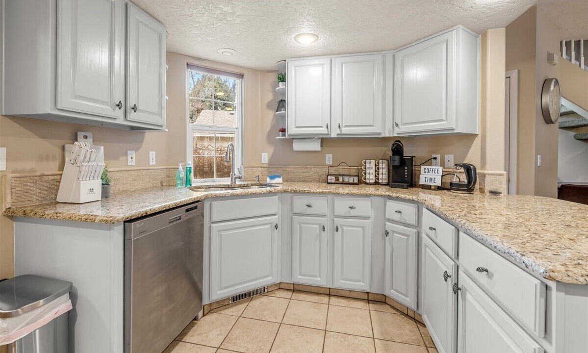 Photo of Kitchen in West Bench