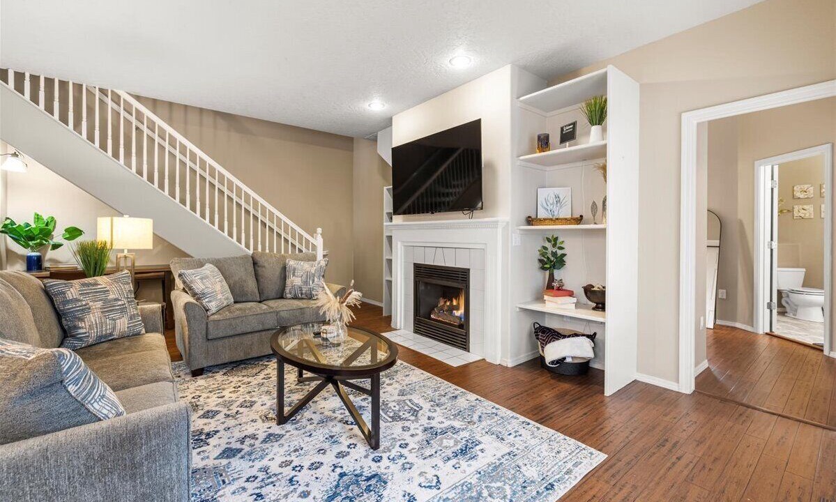 Photo of Livingroom in West Bench