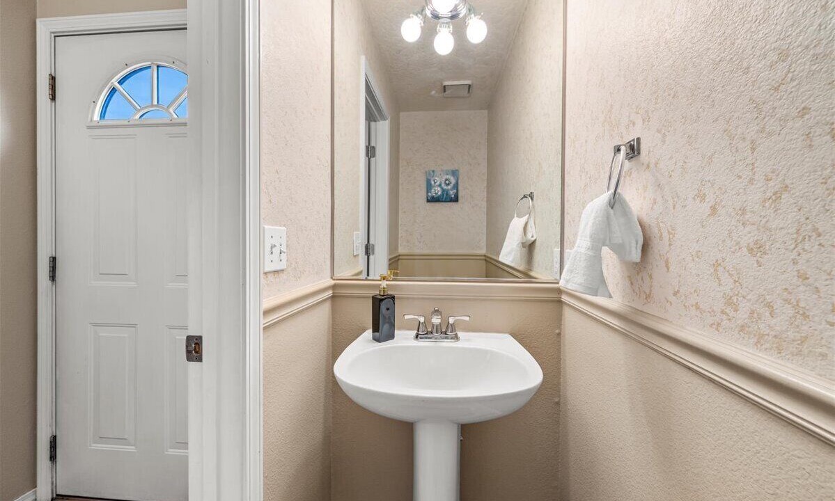 Photo of Bathroom in West Bench