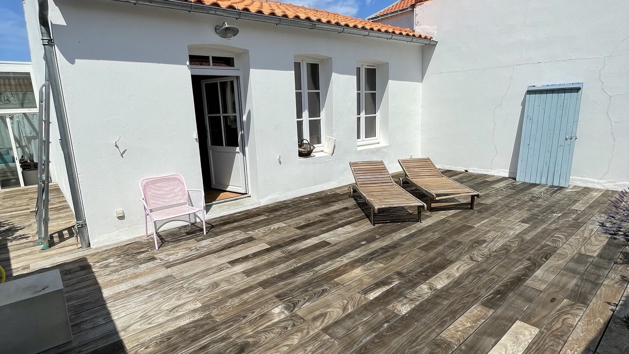 Photo of Patio Balcony in L'Epine