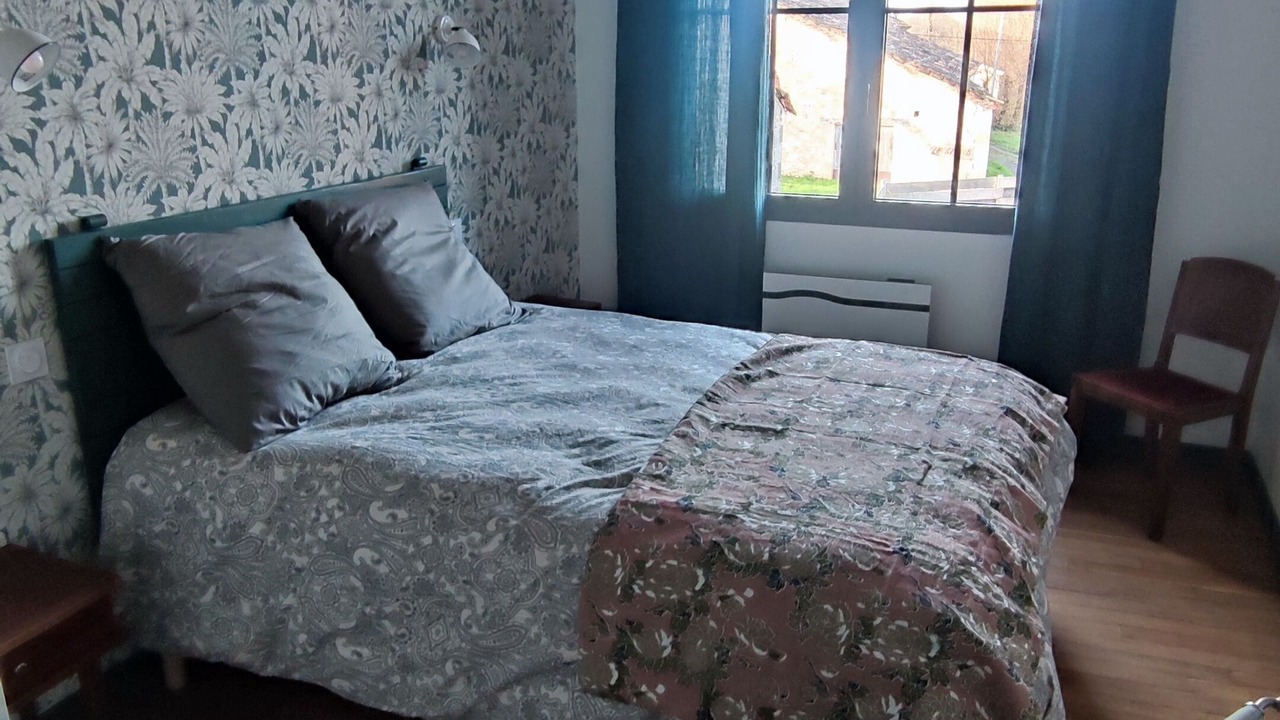 Photo of Bedroom in Saint-Martin-de-Villereal