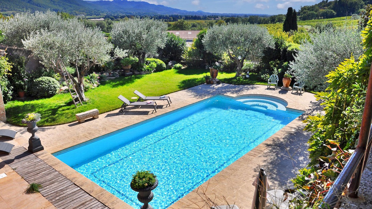 Photo of Outdoor in Roaix