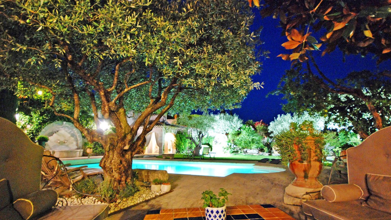Photo of Outdoor in Roaix