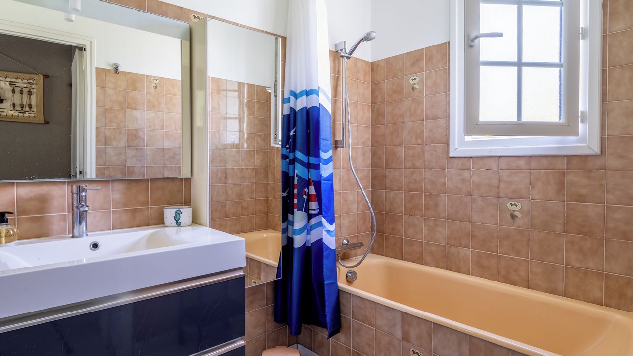 Photo of Bathroom in Bretignolles-sur-Mer