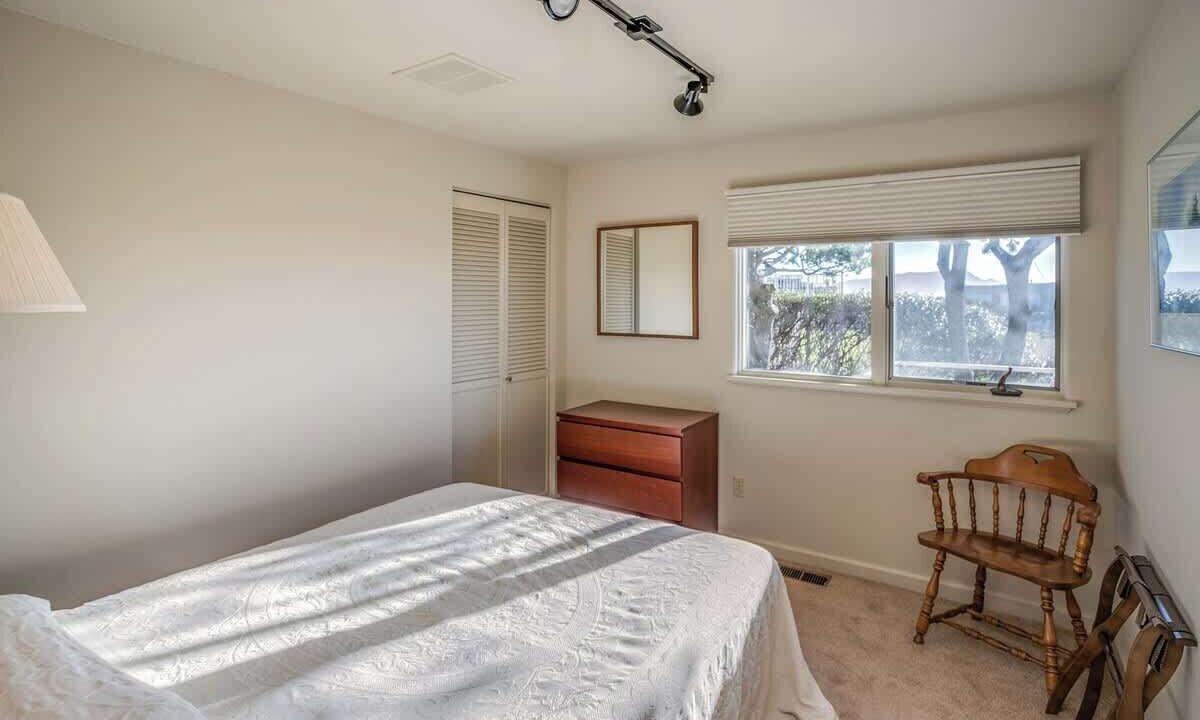 Photo of Bedroom in Gearhart