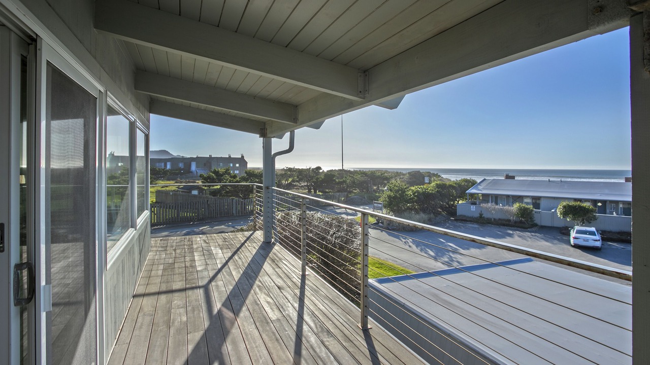 Photo of Patio Balcony in Gearhart