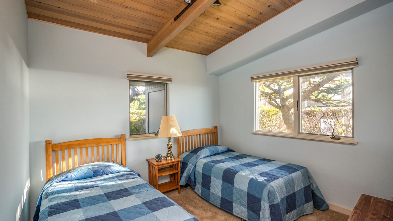 Photo of Bedroom in Gearhart