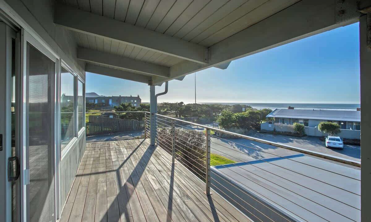 Photo of Patio Balcony in Gearhart