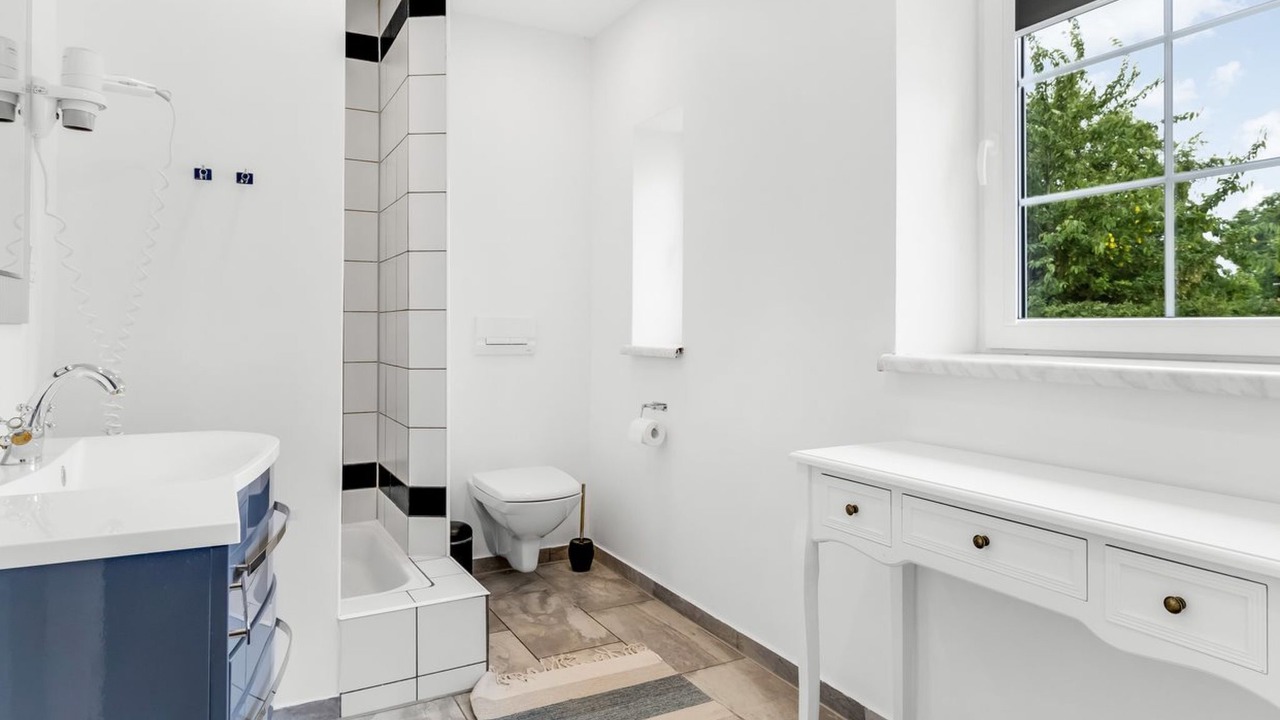 Photo of Bathroom in Ballum