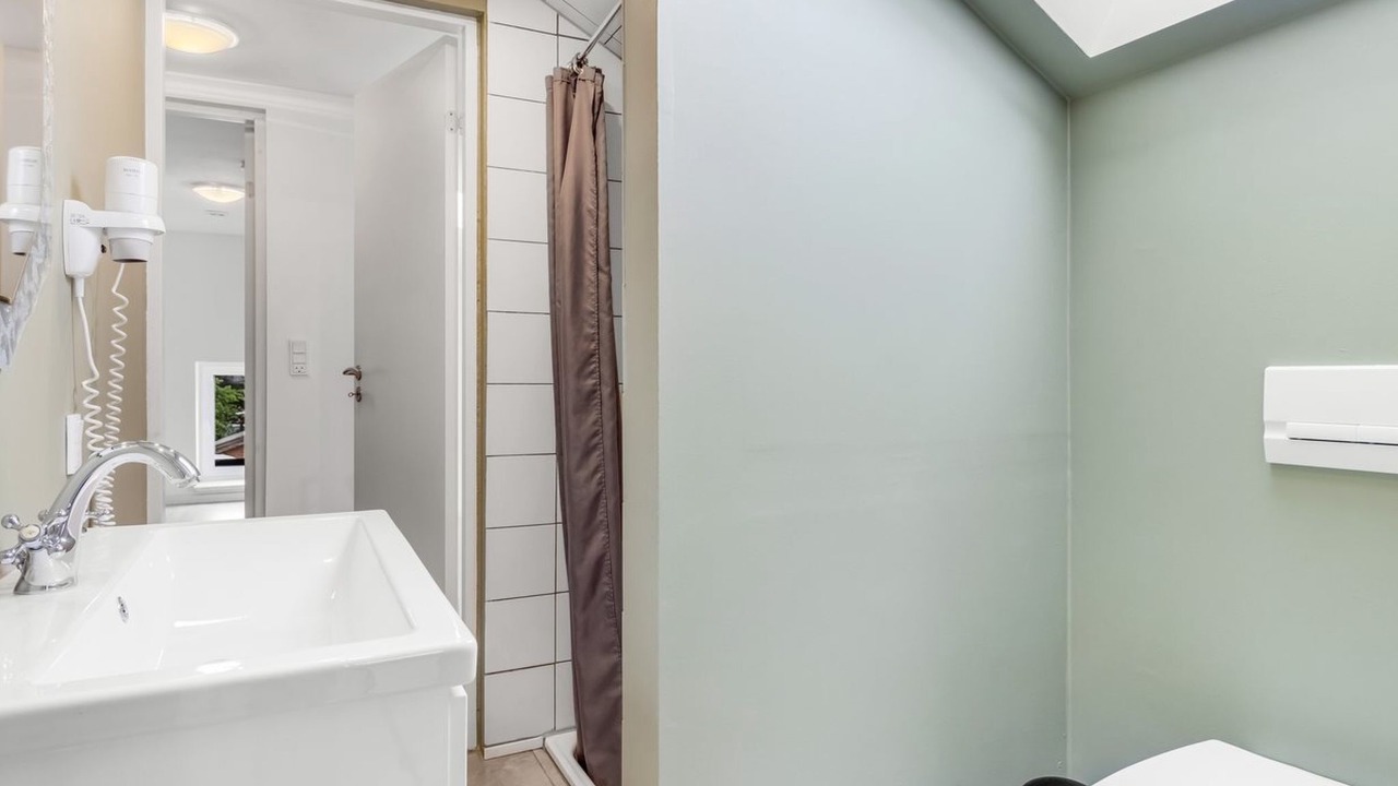 Photo of Bathroom in Ballum