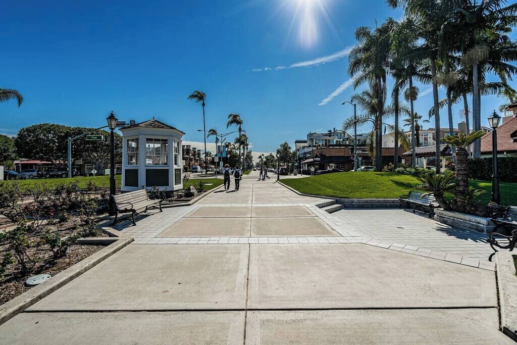 Photo of Others in Coronado