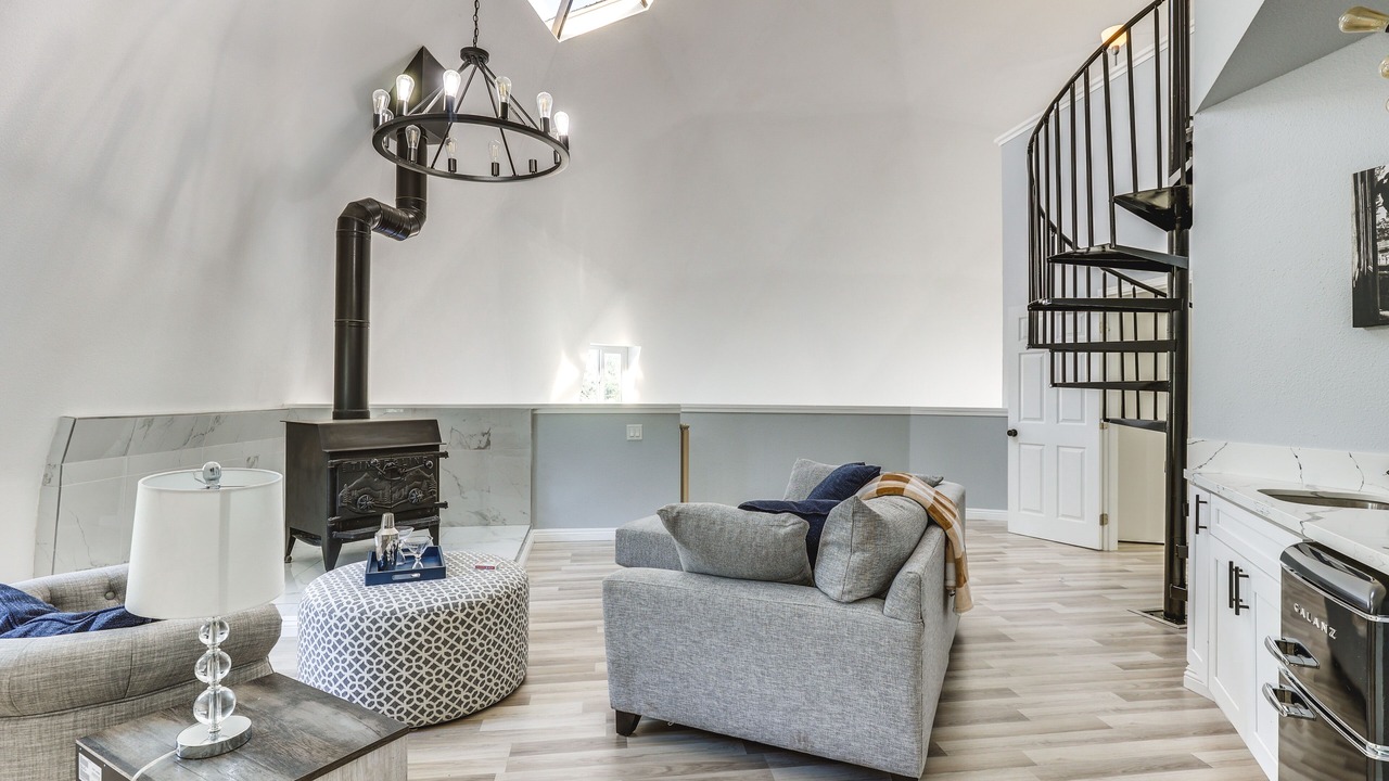 Photo of Livingroom in North Ridge