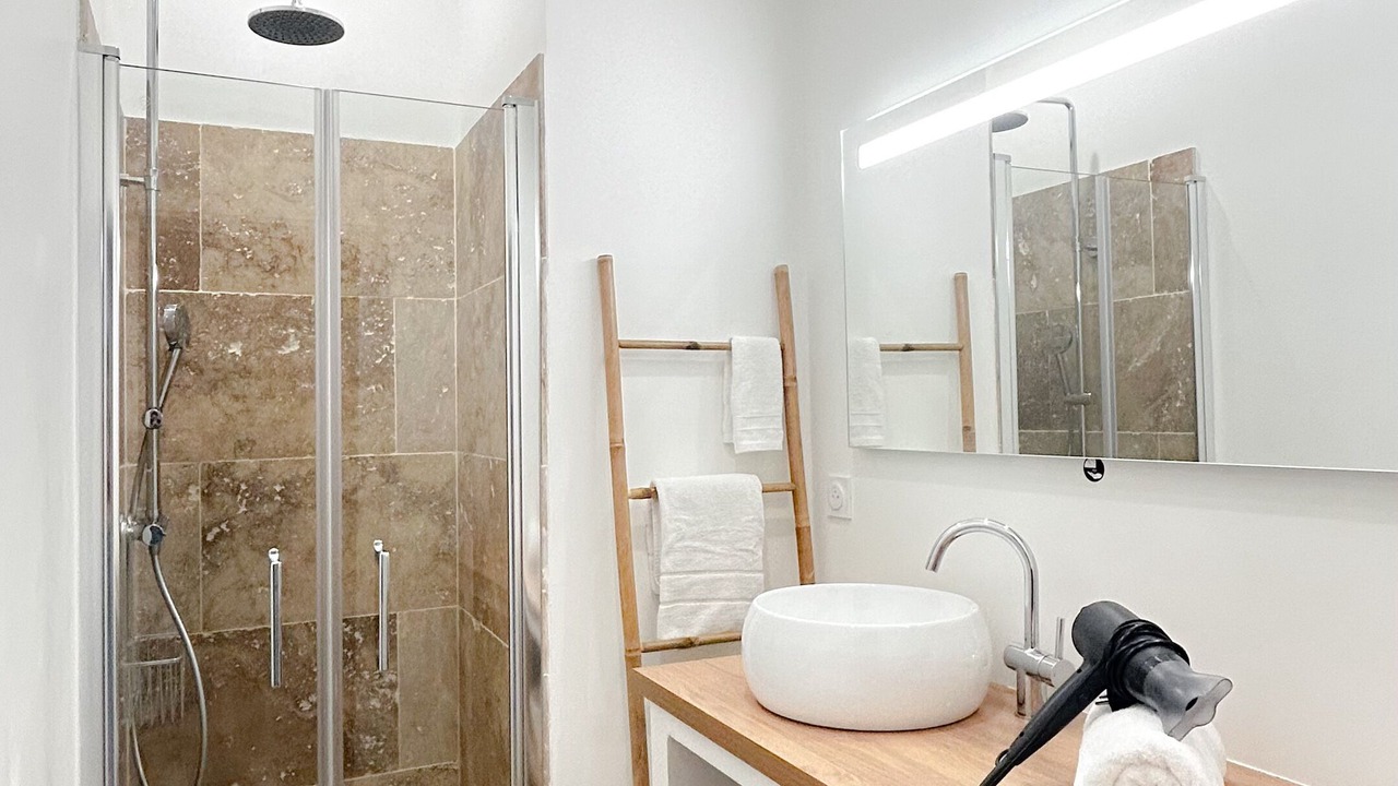 Photo of Bathroom in Montauban