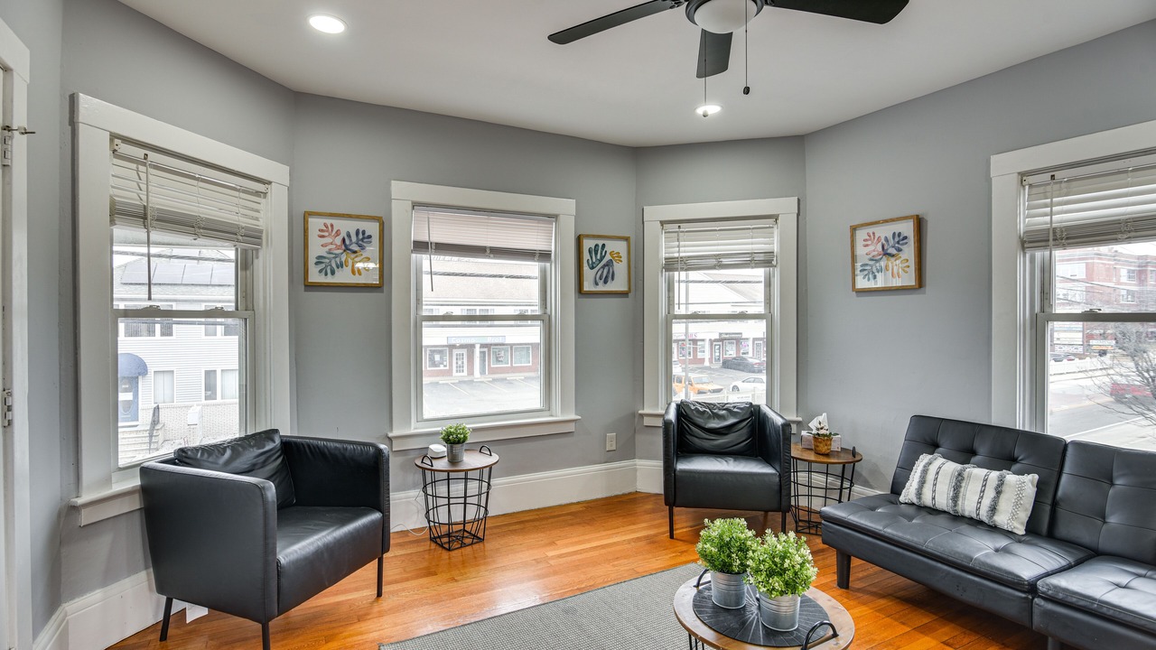 Photo of Livingroom in Cranston