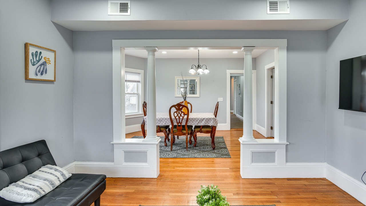 Photo of Livingroom in Cranston