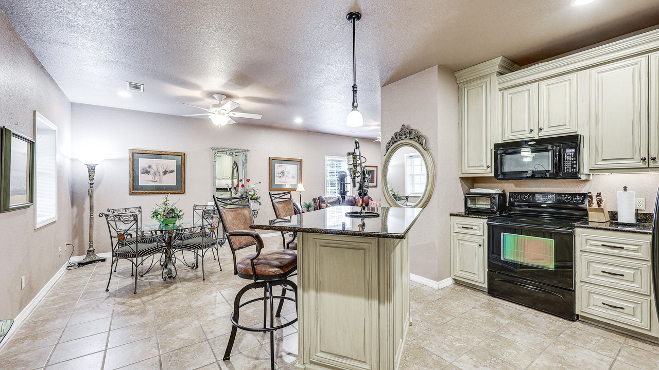 Photo of Kitchen in Russellville