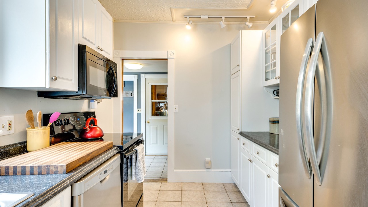 Photo of Kitchen in Colebrook