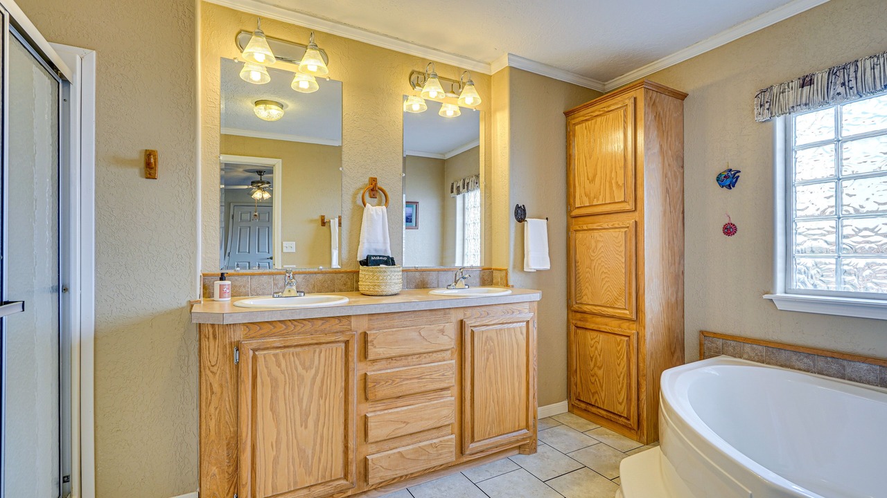 Photo of Bathroom in Rodeo