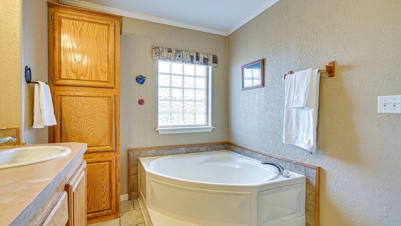 Photo of Bathroom in Rodeo