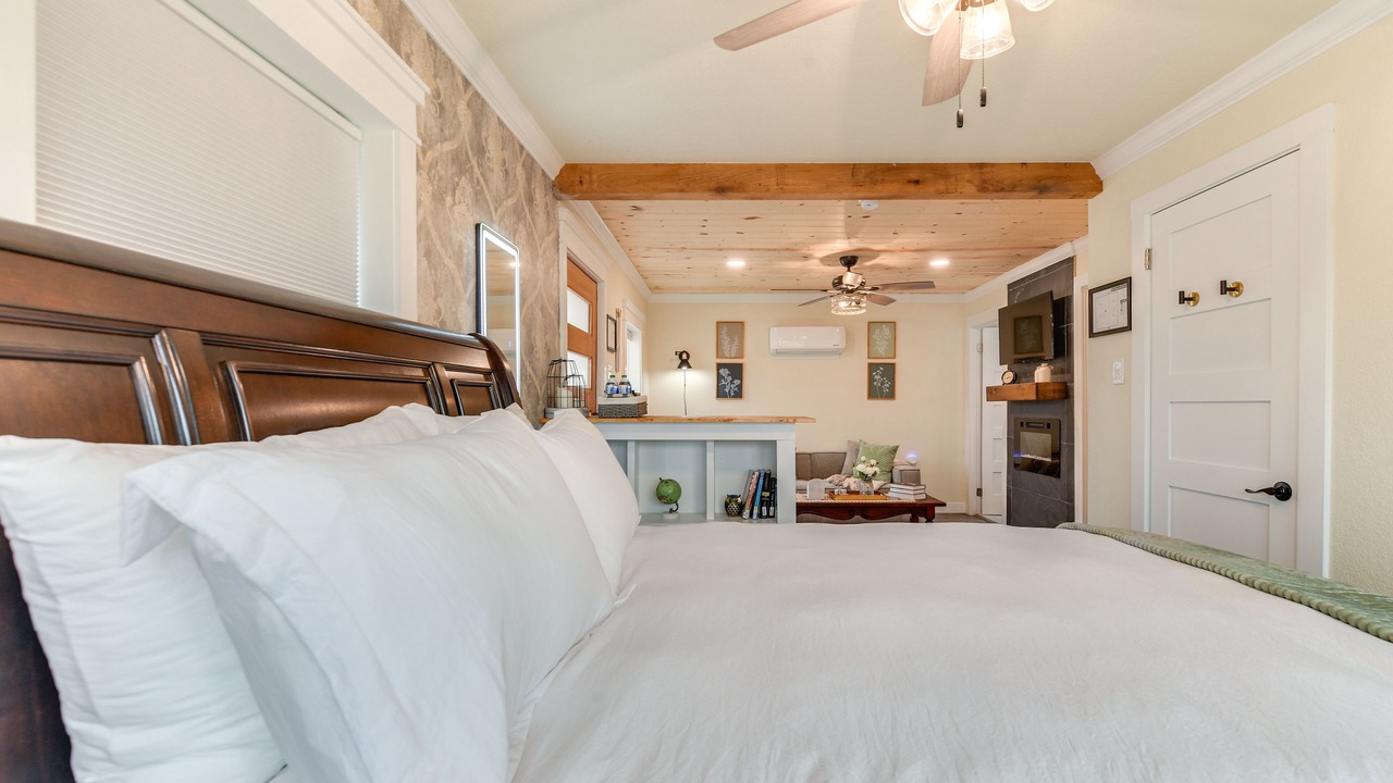Photo of Bedroom in East Riverside