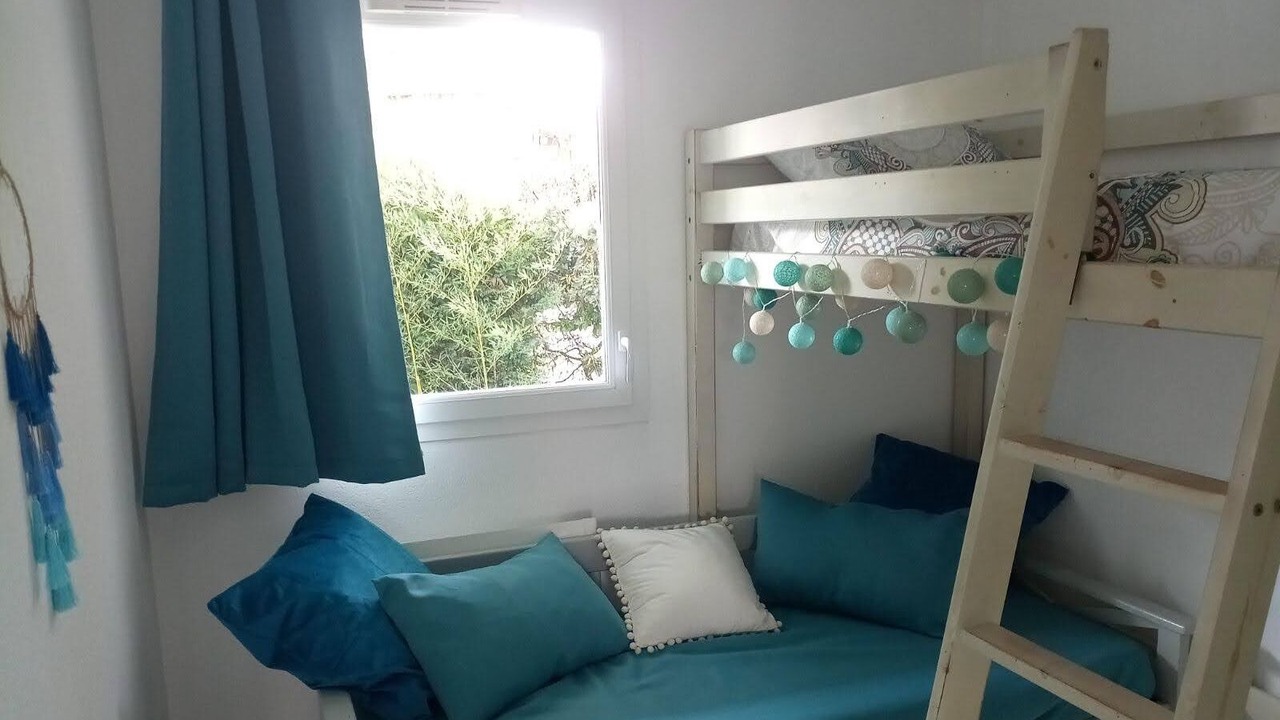 Photo of Bedroom in Parentis-en-Born