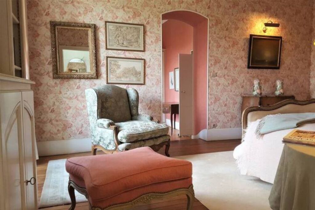 Photo of Bedroom in Vallon-en-Sully