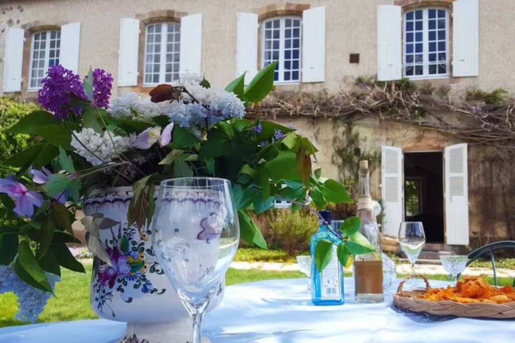 Photo of Outdoor in Vallon-en-Sully