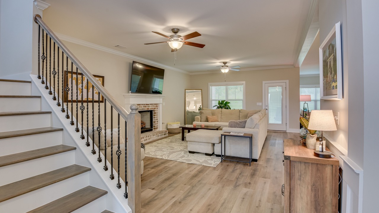 Photo of Livingroom in Evans