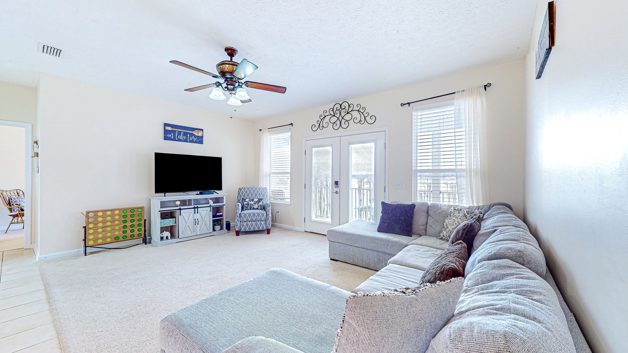 Photo of Livingroom in Marianna