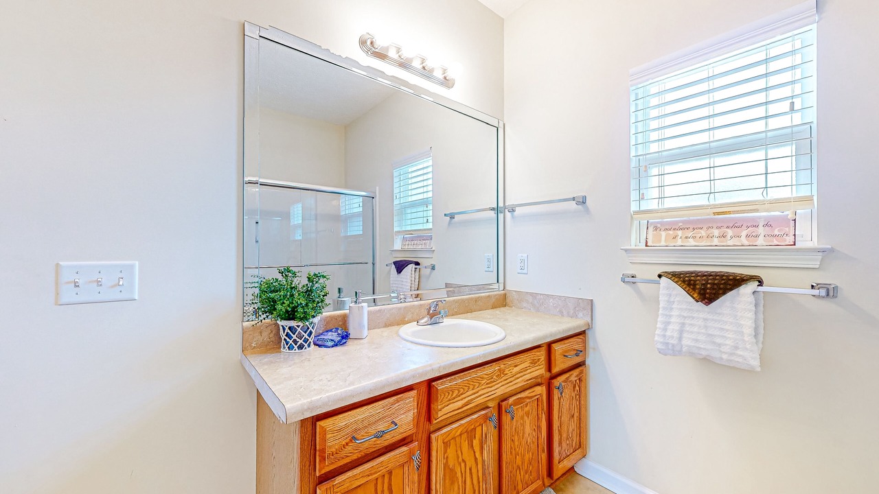 Photo of Bathroom in Marianna