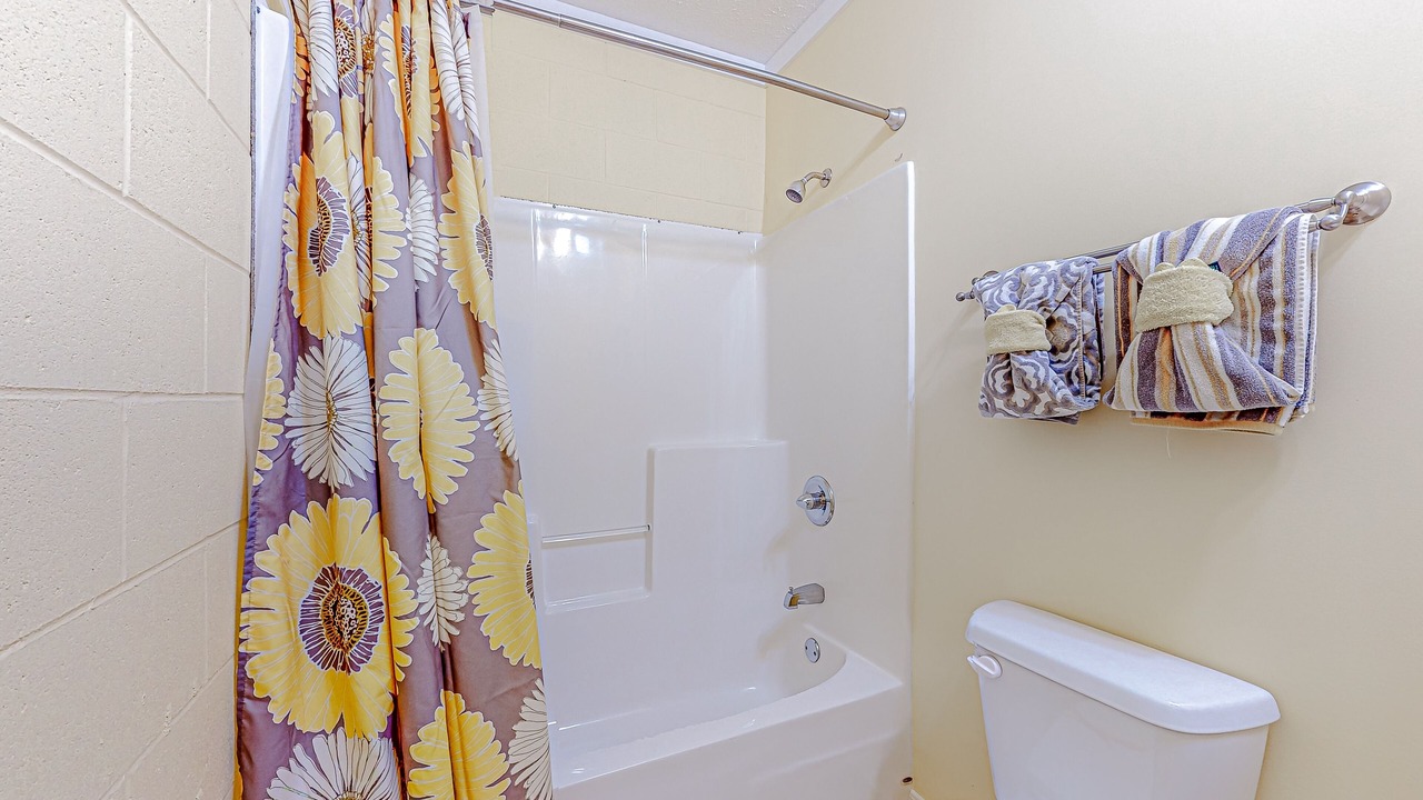 Photo of Bathroom in Marianna