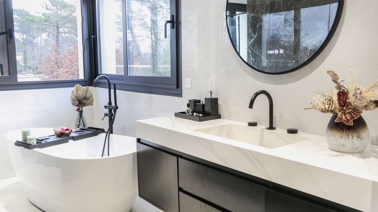 Photo of Bathroom in Saint-Paul-en-Foret