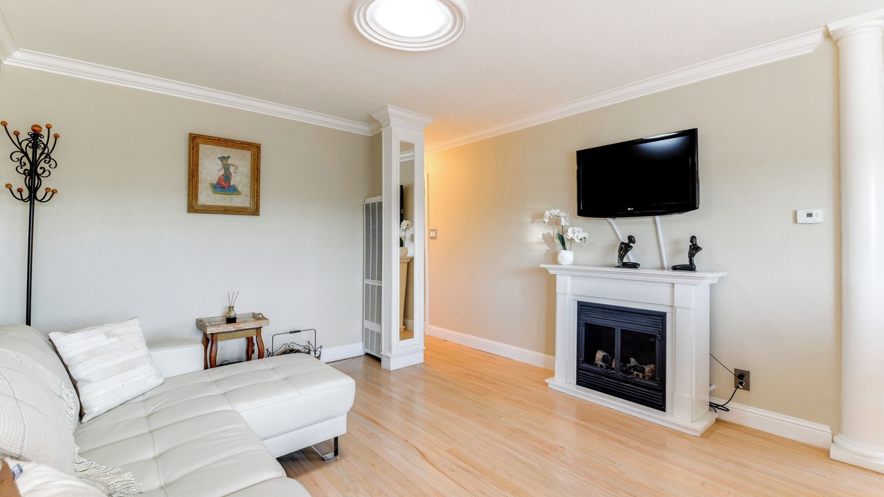 Photo of Livingroom in San Pablo