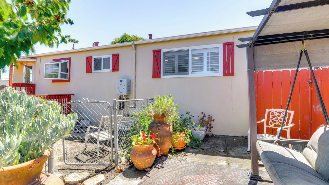 Photo of Patio Balcony in San Pablo