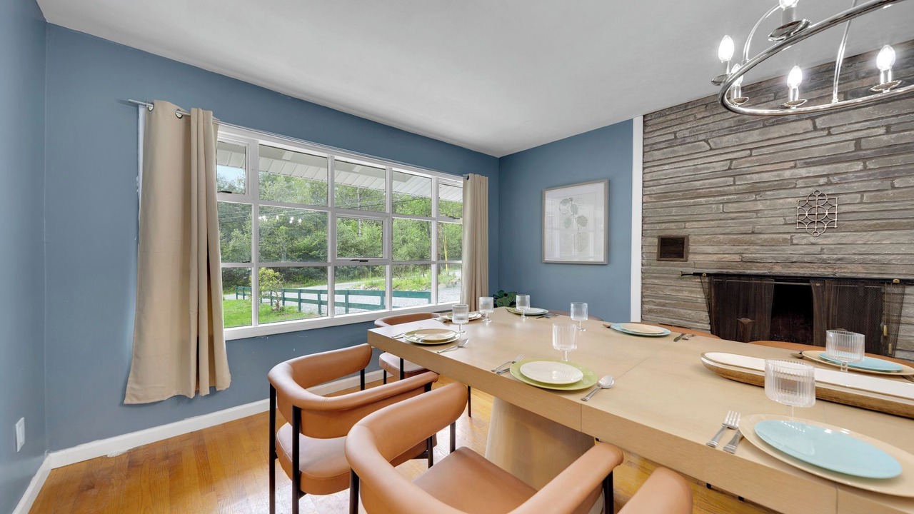 Photo of Others in Liberty