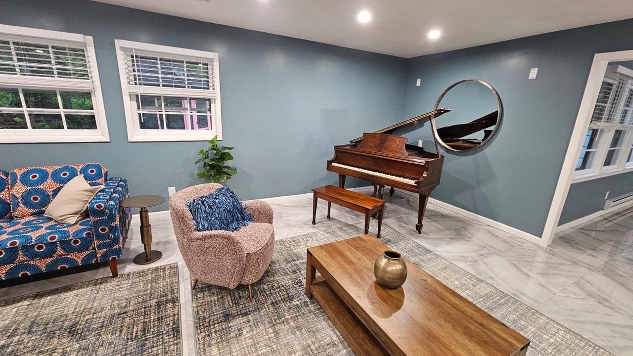 Photo of Others in Liberty