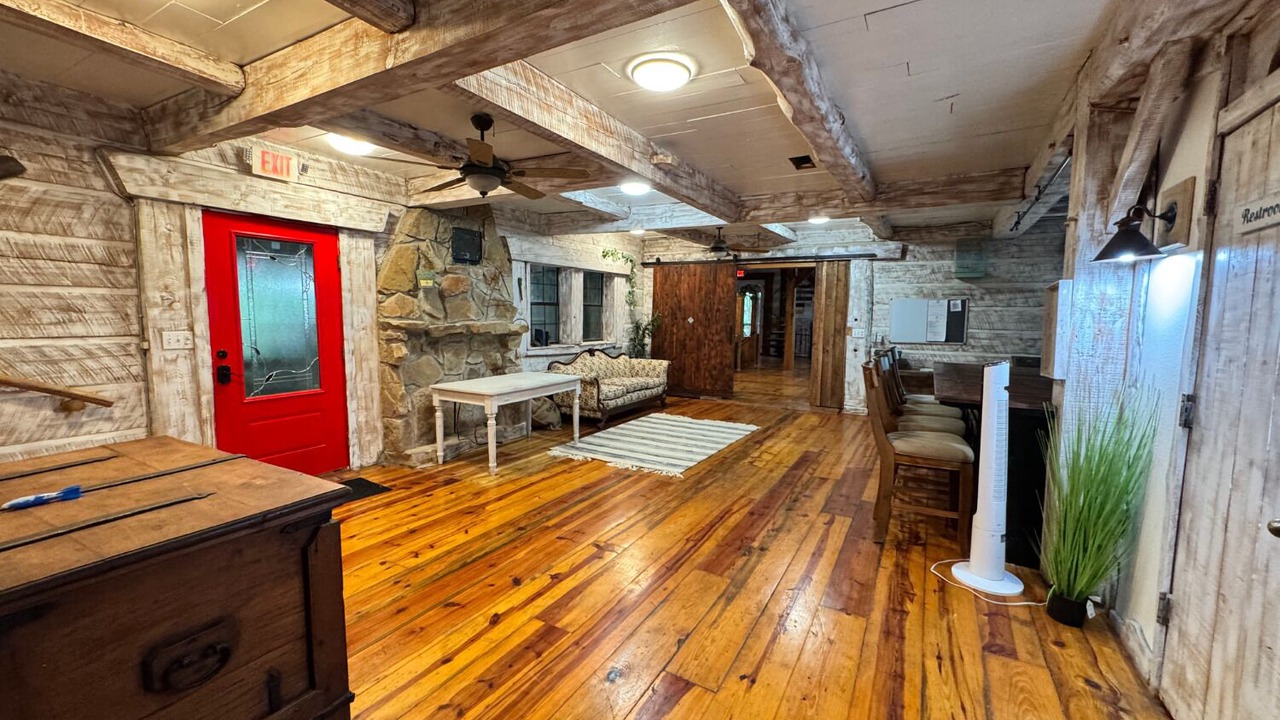 Photo of Bedroom in Midlothian