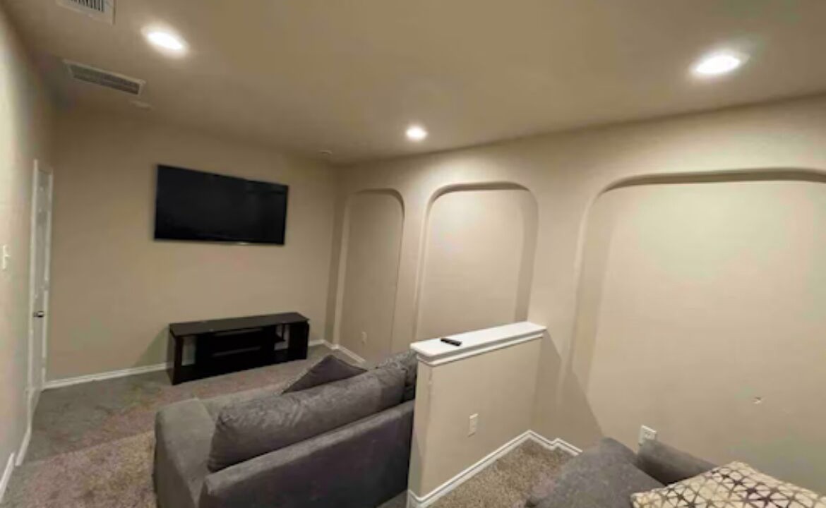 Photo of Livingroom in Midlothian